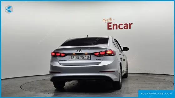 HYUNDAI ELANTRA (AVANTE) 1.6 E-VGT SMART
