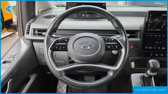 HYUNDAI STARIA L3.5  KINDER SAFETY CAR