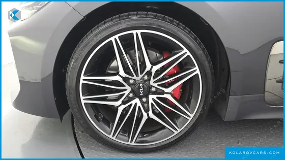 KIA STINGER 3.3 GT AWD