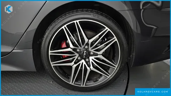 KIA STINGER 3.3 GT AWD