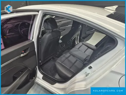 HYUNDAI ELANTRA (AVANTE) 1.6 GDI SMART