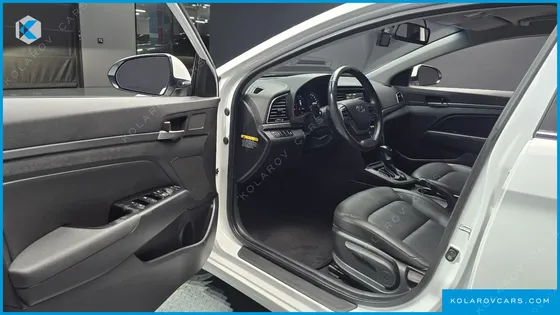 HYUNDAI ELANTRA (AVANTE) 1.6 GDI MODERN