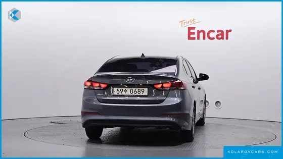 HYUNDAI ELANTRA (AVANTE) 1.6 GDI SMART