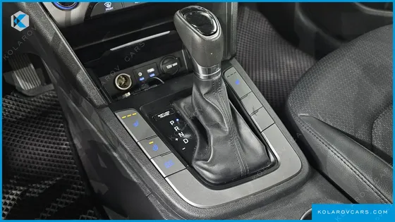 HYUNDAI ELANTRA (AVANTE) 1.6 GDI SMART