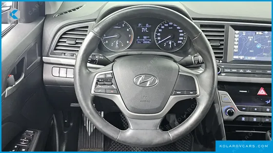 HYUNDAI ELANTRA (AVANTE) 1.6 GDI SMART