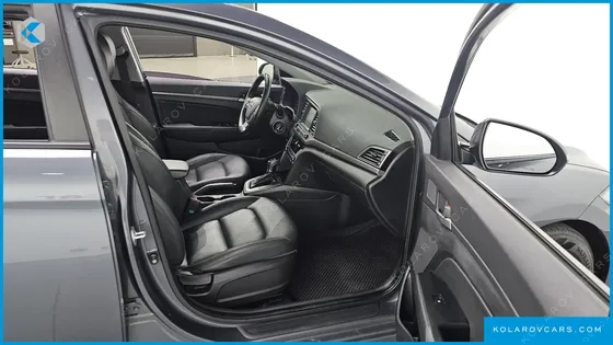 HYUNDAI ELANTRA (AVANTE) 1.6 GDI SMART