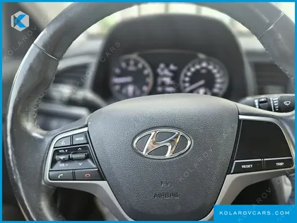 HYUNDAI ELANTRA (AVANTE) 1.6 GDI SMART