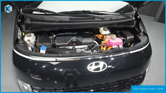 HYUNDAI STARIA HEV 1.6 TOURER 11-SEATER