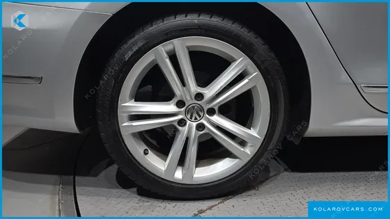 VOLKSWAGEN PASSAT 2.0 TDI