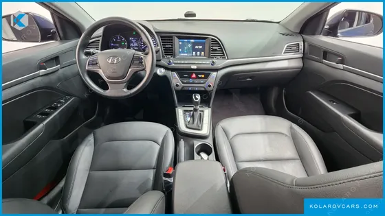 HYUNDAI ELANTRA (AVANTE) 1.6 E-VGT SMART