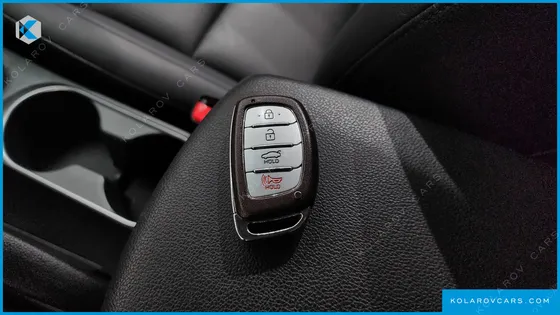 HYUNDAI ELANTRA (AVANTE) 1.6 E-VGT SMART