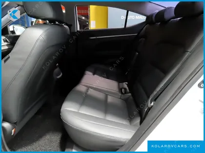 HYUNDAI ELANTRA (AVANTE) 1.6 GDI VALUE PLUS