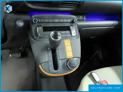 HYUNDAI CASPER THE ESSENTIAL