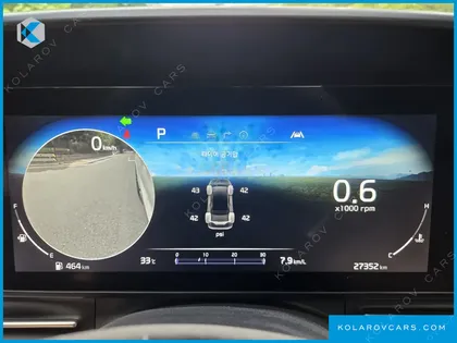 KIA CARNIVAL GASOLINE 9-SEATER SIGNATURE