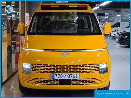 HYUNDAI STARIA L3.5  KINDER SAFETY CAR