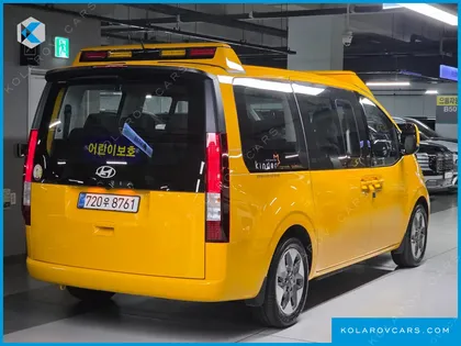 HYUNDAI STARIA L3.5  KINDER SAFETY CAR