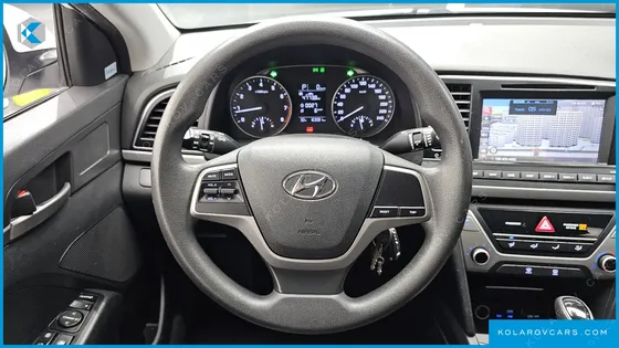 HYUNDAI ELANTRA (AVANTE) 1.6 LPI STYLE (RENTAL CAR)