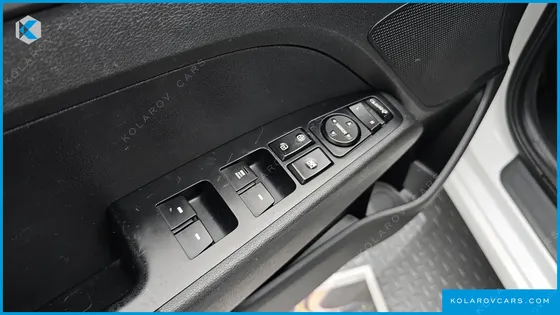 HYUNDAI ELANTRA (AVANTE) 1.6 LPI STYLE (RENTAL CAR)