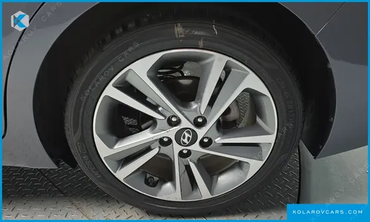 HYUNDAI ELANTRA (AVANTE) 1.6 GDI VALUE PLUS