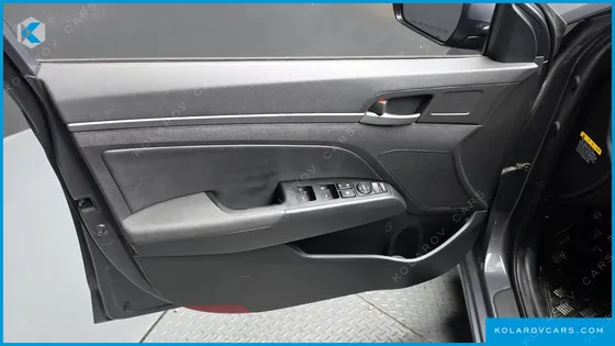 HYUNDAI ELANTRA (AVANTE) 1.6 GDI VALUE PLUS