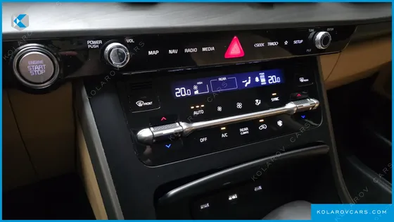 KIA CARNIVAL DIESEL 9-SEATER PRESTIGE
