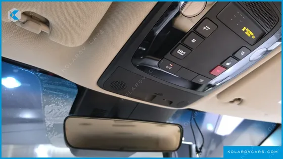 KIA CARNIVAL DIESEL 9-SEATER PRESTIGE