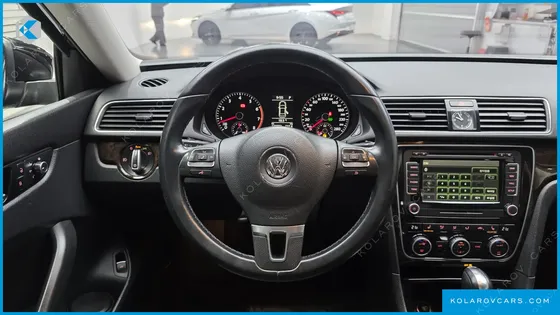 VOLKSWAGEN PASSAT 2.5