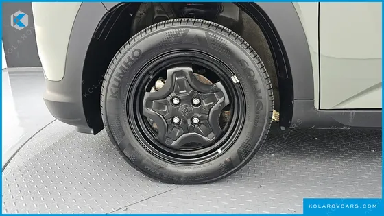 HYUNDAI CASPER THE ESSENTIAL