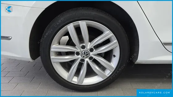 VOLKSWAGEN PASSAT 2.0 TSI
