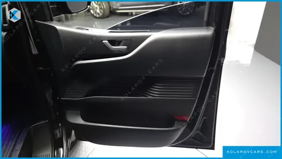 HYUNDAI STARIA L3.5 CARGO 3-SEATER