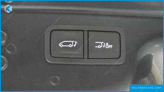 HYUNDAI STARIA CARGO 3-SEATER