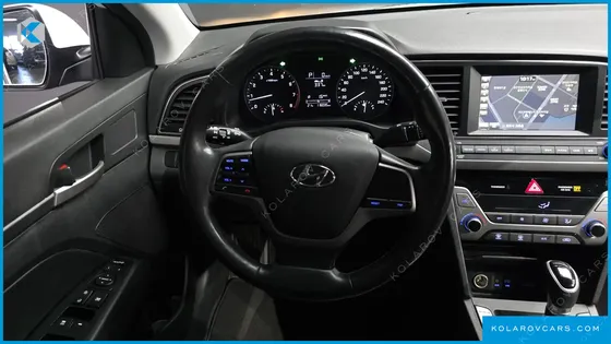 HYUNDAI ELANTRA (AVANTE) 1.6 GDI SMART