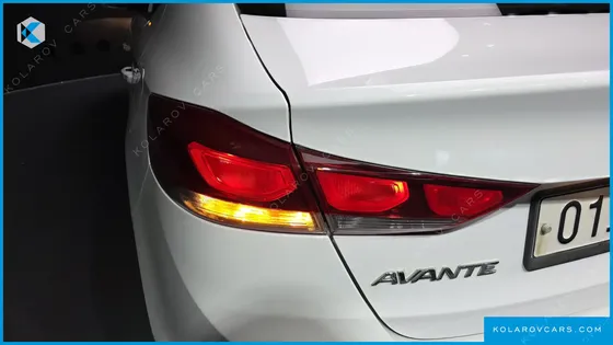 HYUNDAI ELANTRA (AVANTE) 1.6 GDI SMART