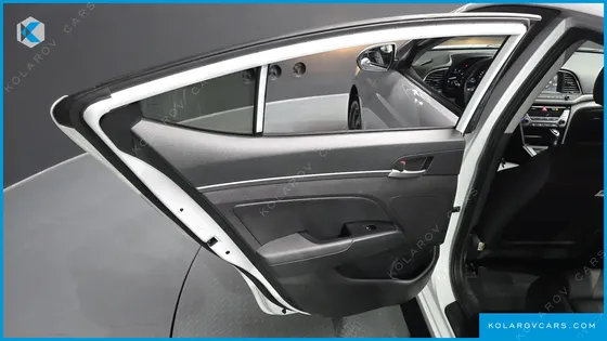 HYUNDAI ELANTRA (AVANTE) 1.6 GDI SMART