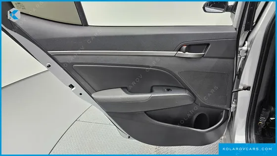 HYUNDAI ELANTRA (AVANTE) 1.6 GDI SMART
