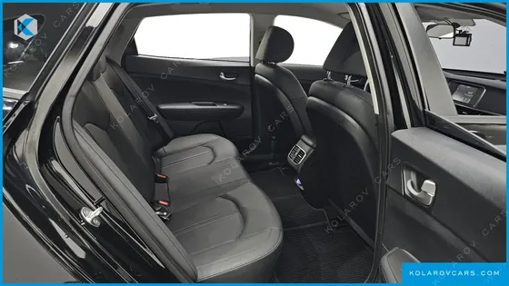 KIA K5 2.0 LPI RENTAL CAR