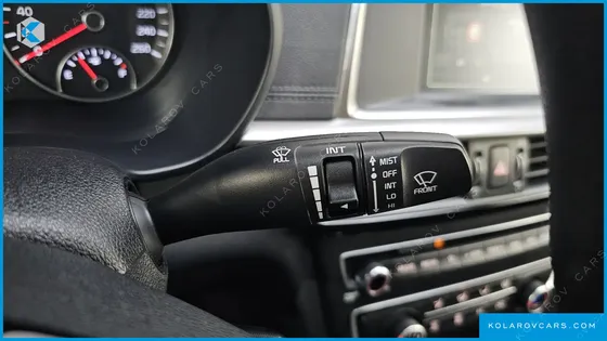 KIA K5 2.0 LPI RENTAL CAR