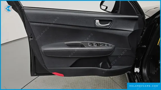 KIA K5 2.0 LPI RENTAL CAR