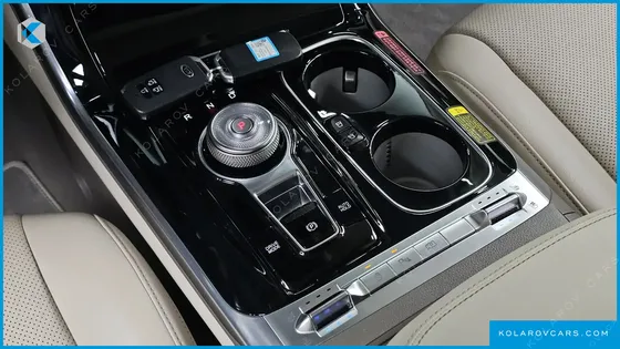 KIA CARNIVAL GASOLINE 9-SEATER HI-LIMOUSINE