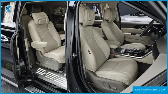KIA CARNIVAL GASOLINE 9-SEATER HI-LIMOUSINE