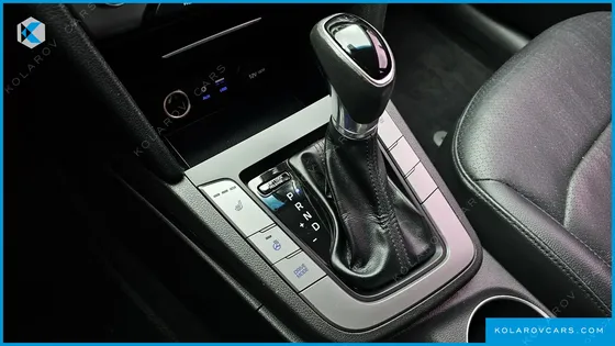 HYUNDAI ELANTRA (AVANTE) 1.6 GDI SMART