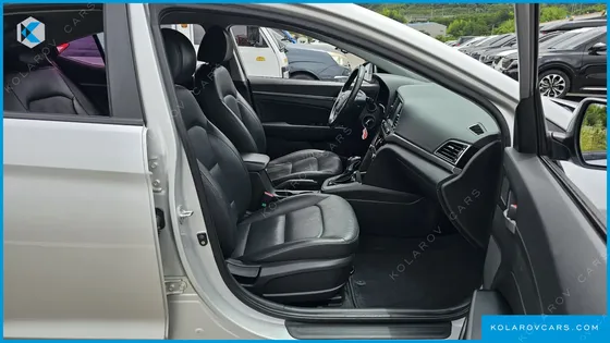 HYUNDAI ELANTRA (AVANTE) 1.6 GDI SMART