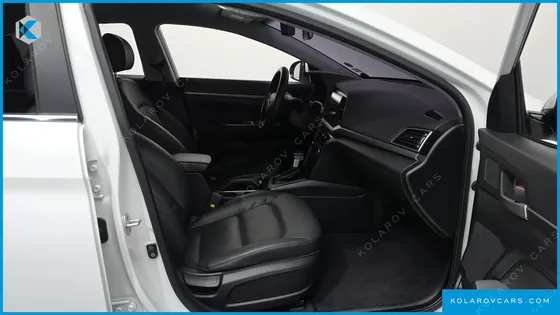HYUNDAI ELANTRA (AVANTE) 1.6 GDI MODERN