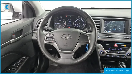 HYUNDAI ELANTRA (AVANTE) 1.6 GDI SMART