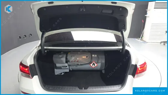 KIA K5 2.0 LPI RENTAL CAR