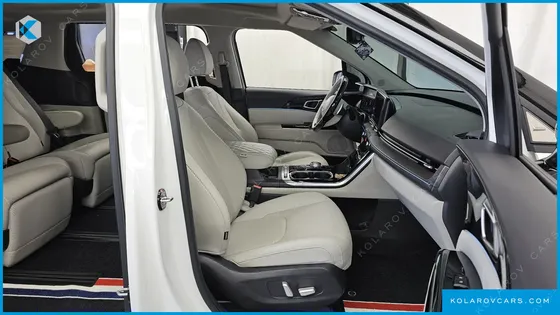 KIA CARNIVAL DIESEL 7-SEATER SIGNATURE