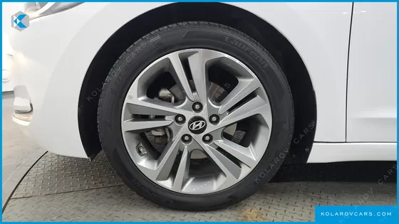 HYUNDAI ELANTRA (AVANTE) 1.6 GDI VALUE PLUS