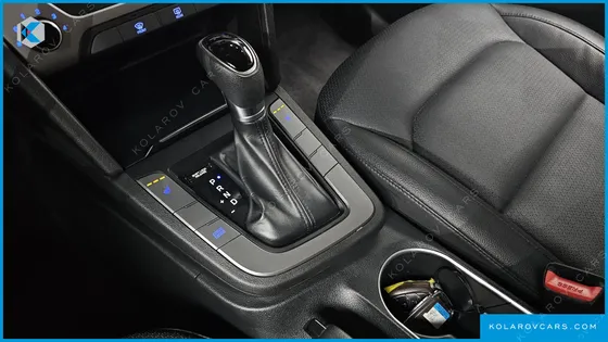 HYUNDAI ELANTRA (AVANTE) 1.6 GDI VALUE PLUS