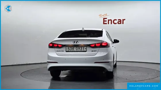 HYUNDAI ELANTRA (AVANTE) 1.6 E-VGT SMART