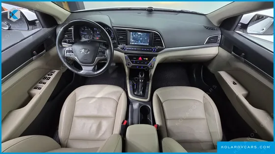 HYUNDAI ELANTRA (AVANTE) 1.6 E-VGT SMART